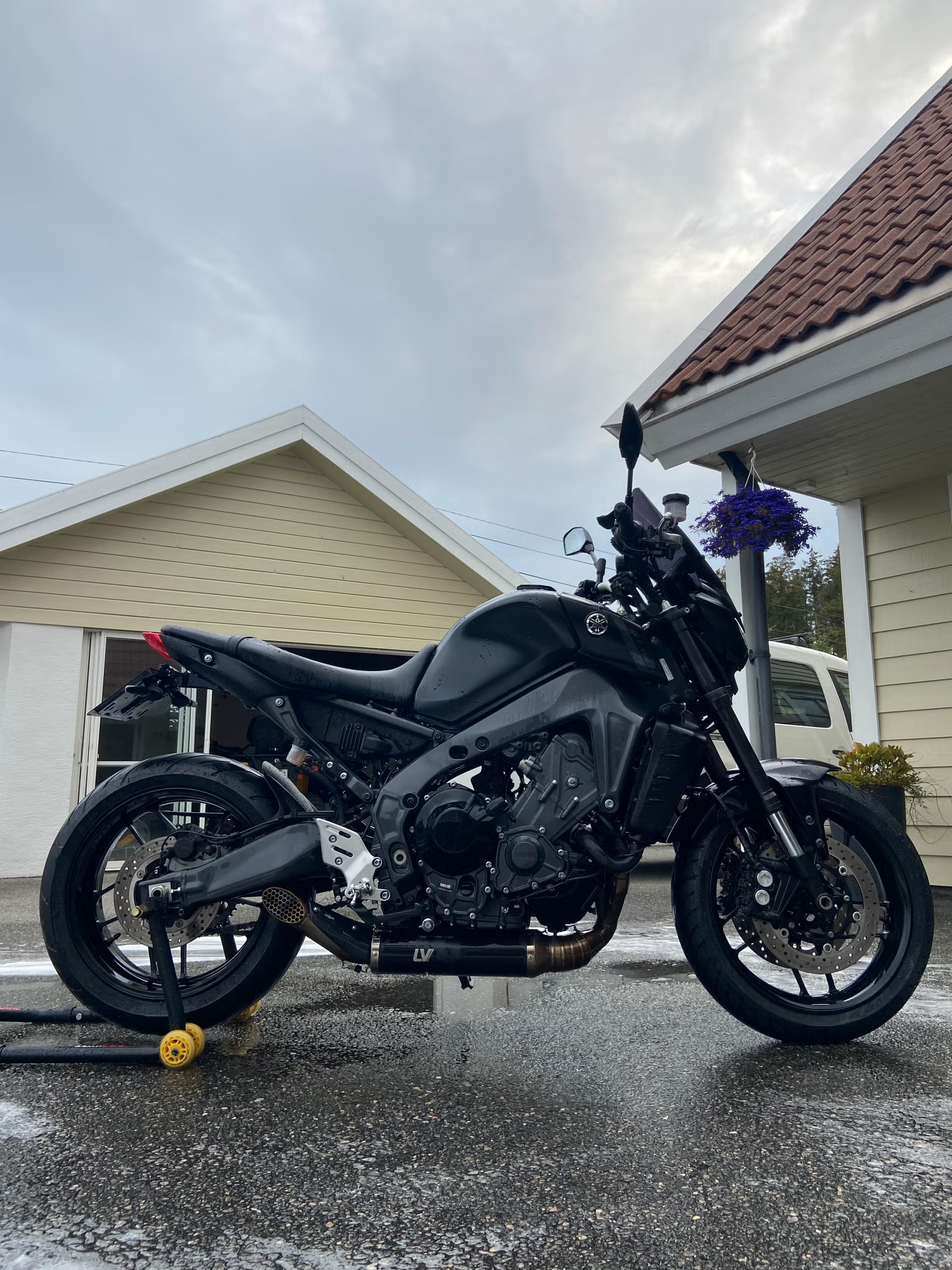 Yamaha MT-09 2023 2