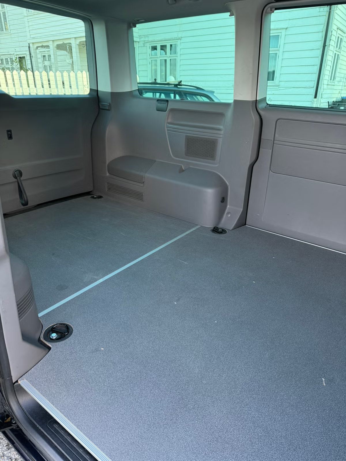 Volkswagen Caravelle 2020 10