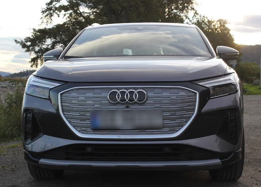 Audi Q4 e-tron 50 quattro Business plus 2022 1