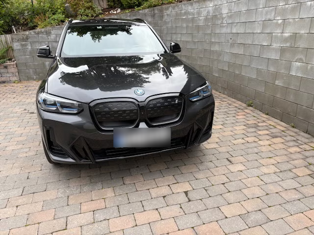 BMW iX3 2022 1