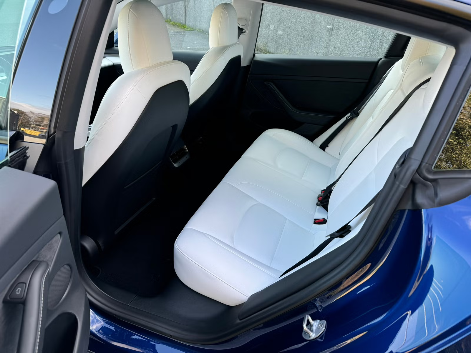 Tesla Model 3 Long Range 2023 10