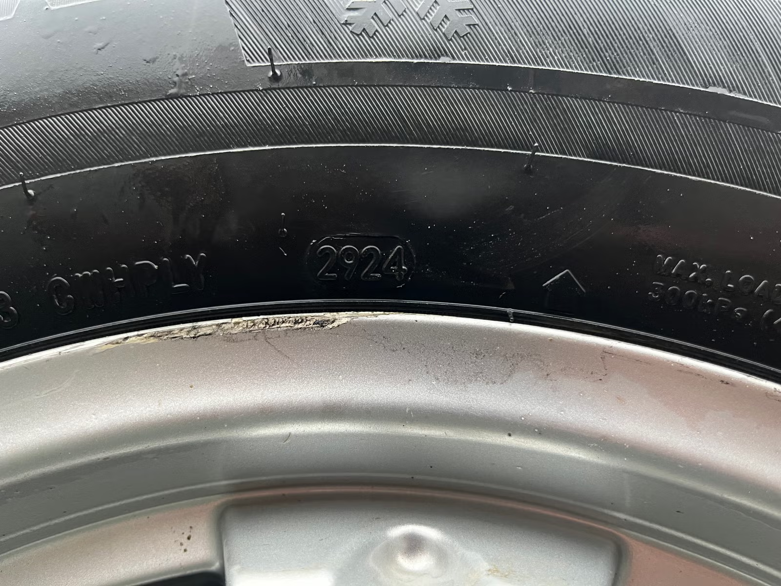 Toyota HiLux 2010 12