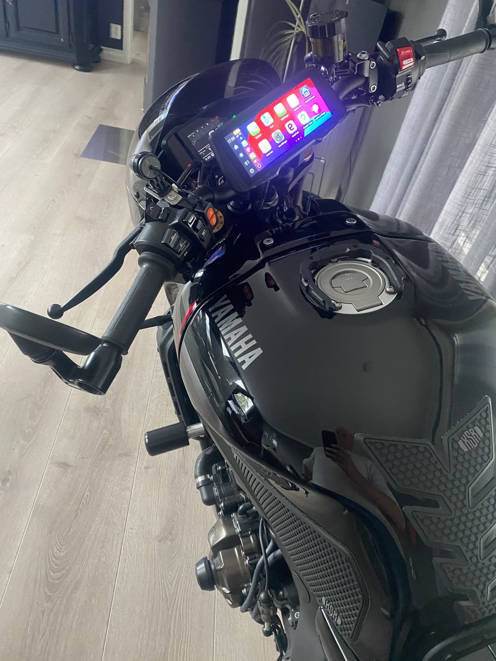 Yamaha XSR 900 2022 28