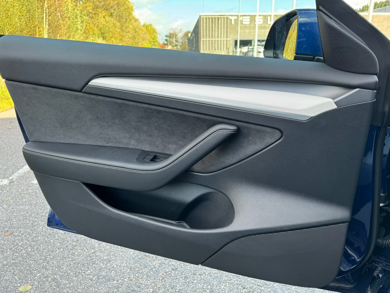 Tesla Model 3 Long Range 2023 6