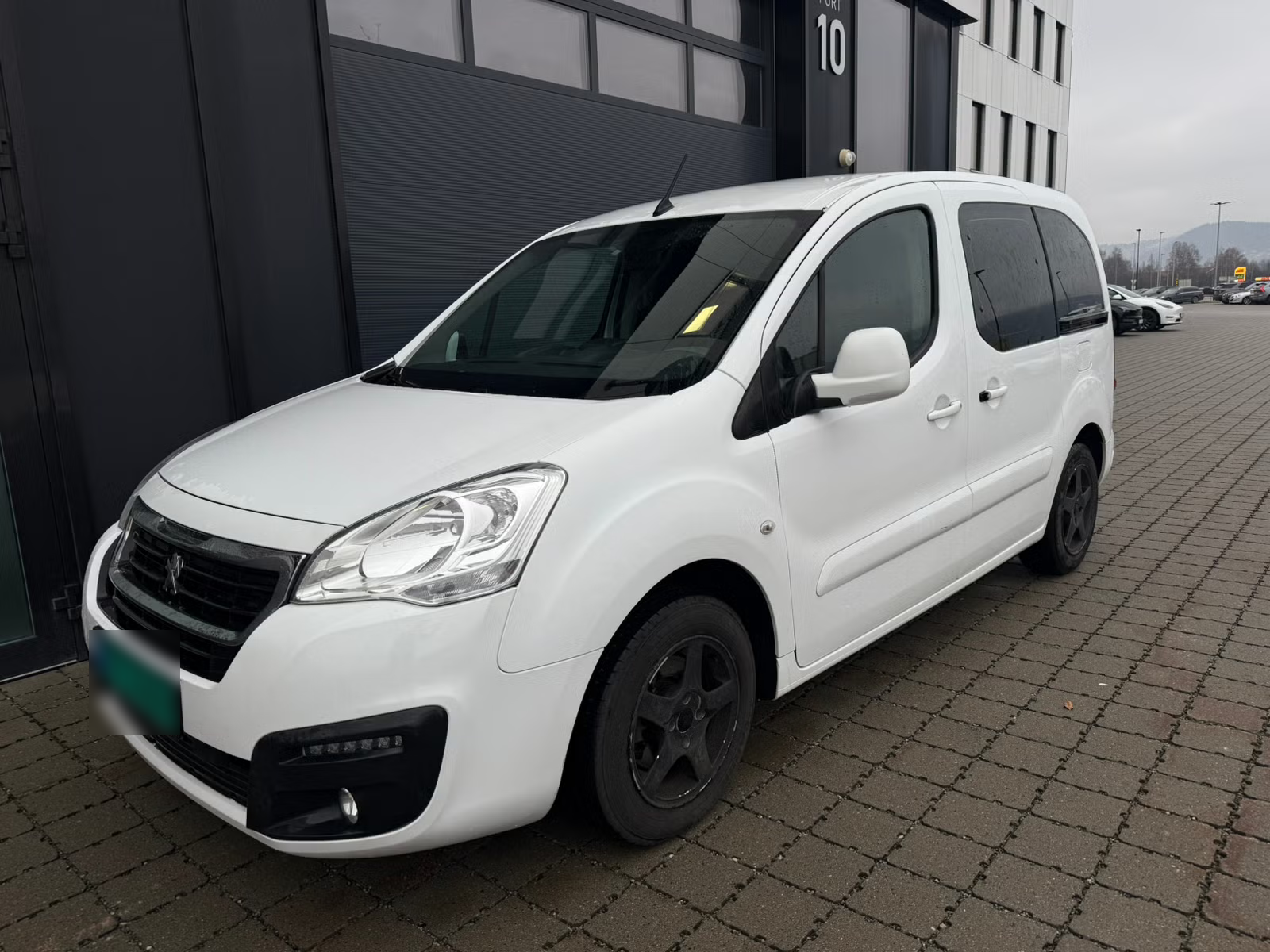 Peugeot Partner 2020 14