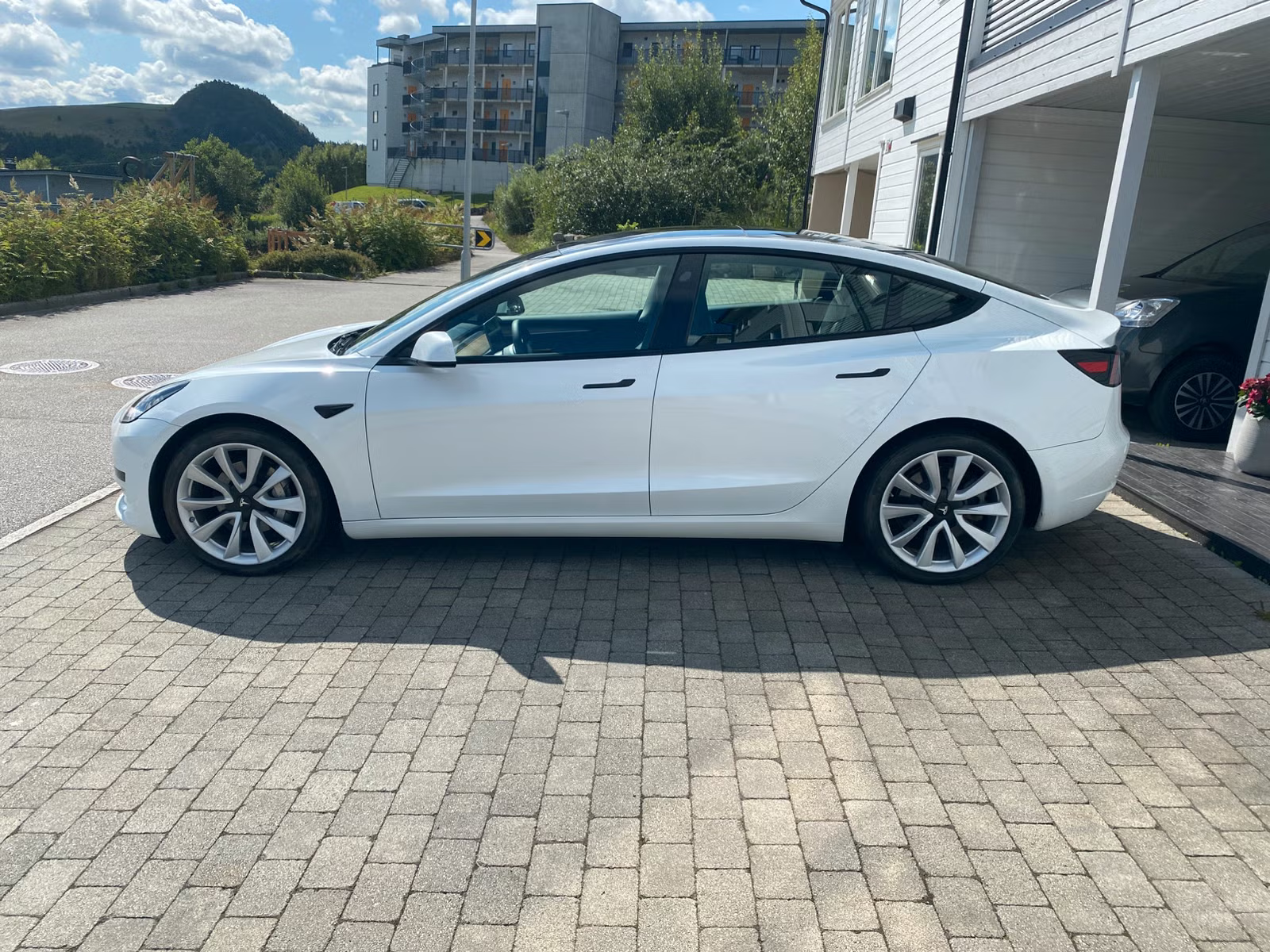 Tesla Model 3 SR+ 2021 7