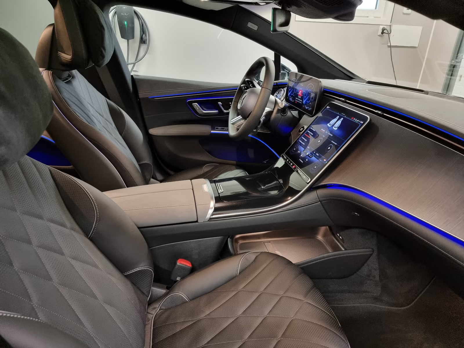 Mercedes-Benz EQS 2023 15