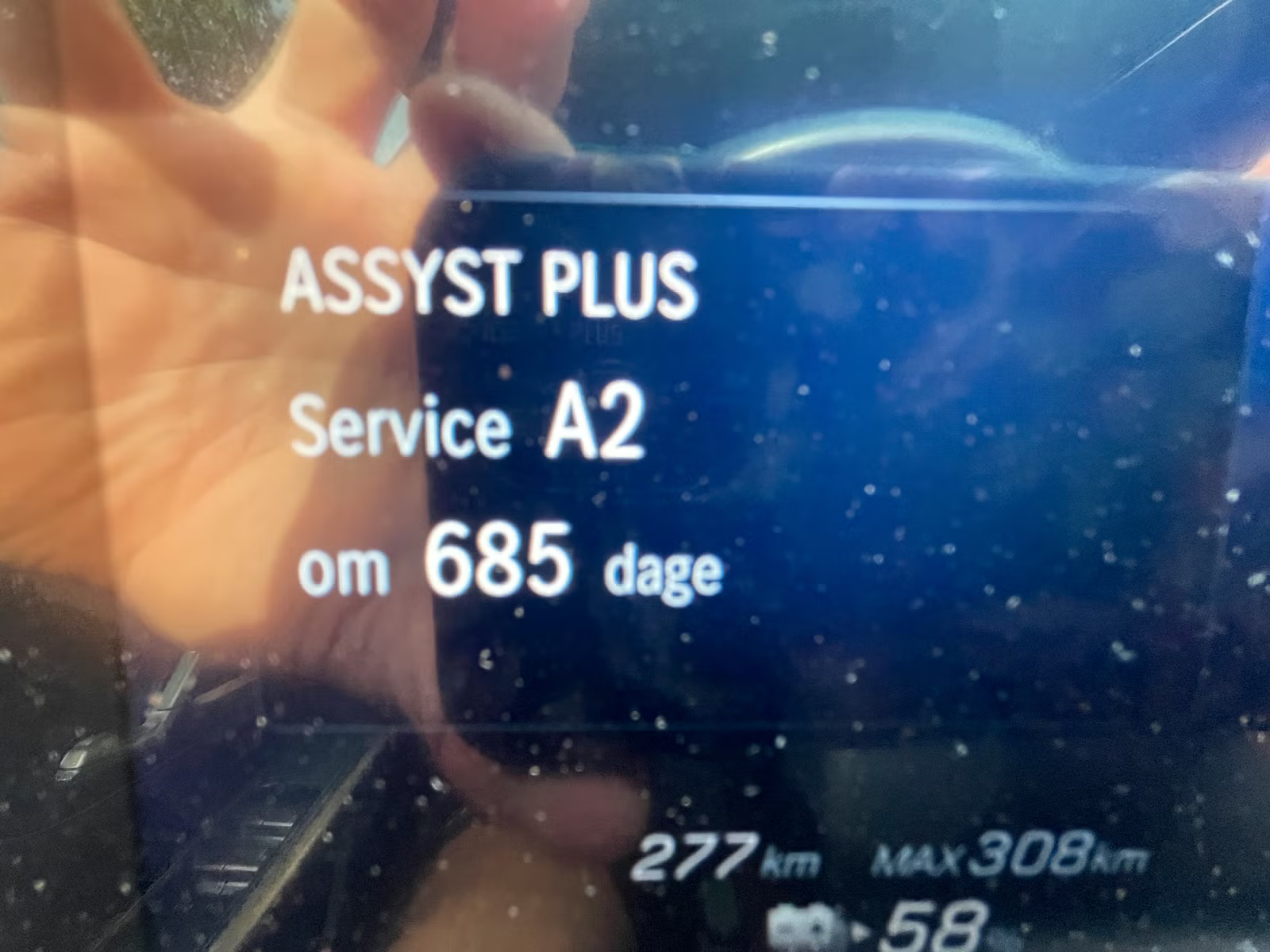 Mercedes-Benz EQE 2022 12