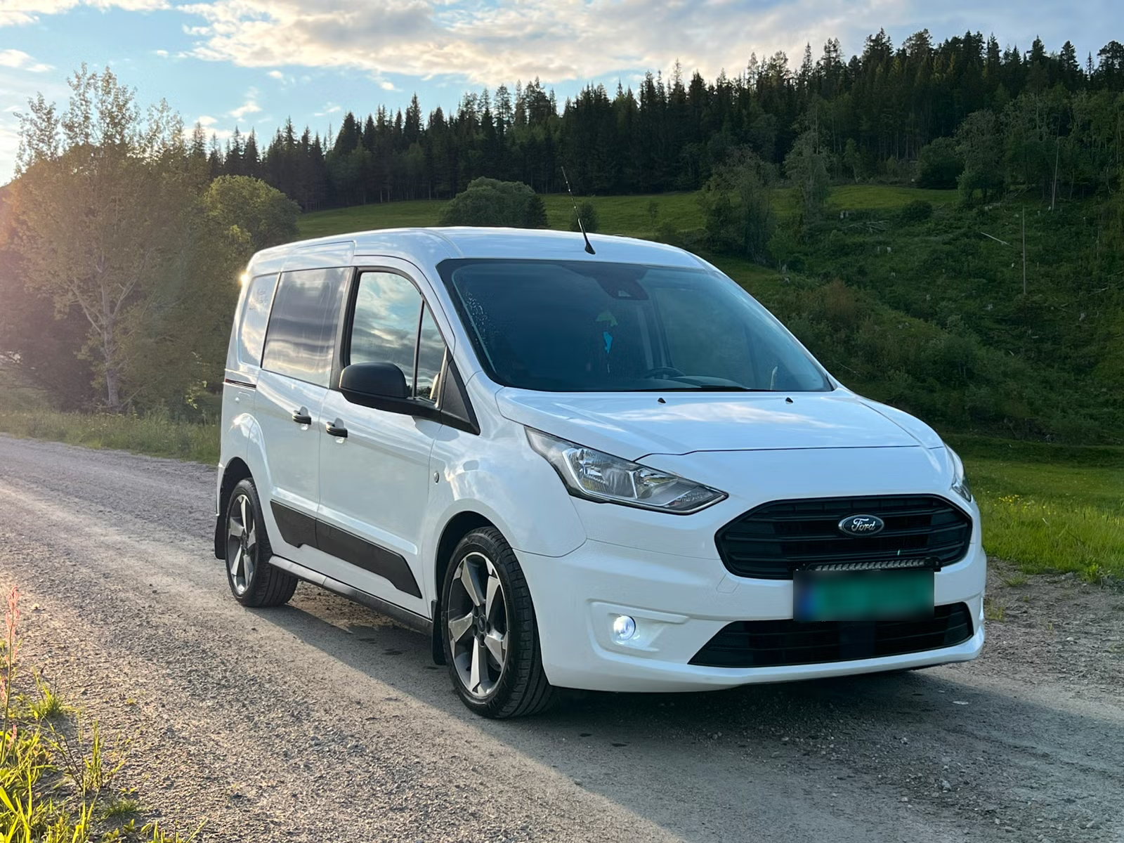 Ford Transit Connect 2019 4