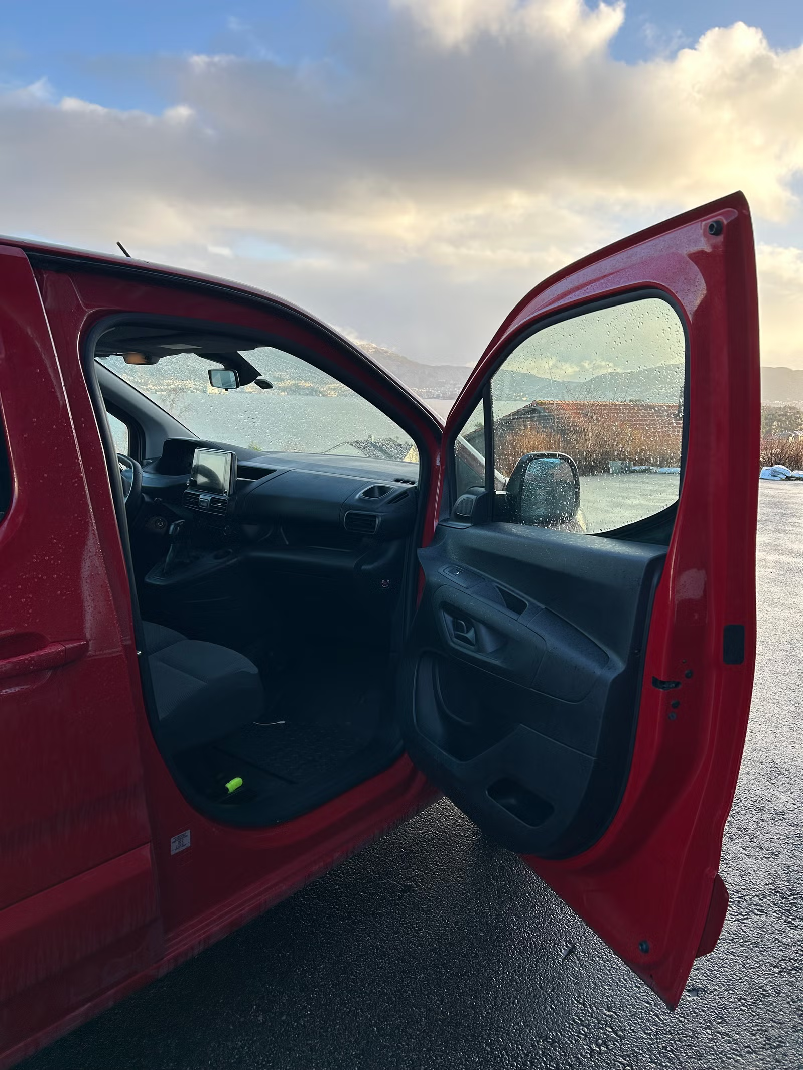 Peugeot Partner 2019 14