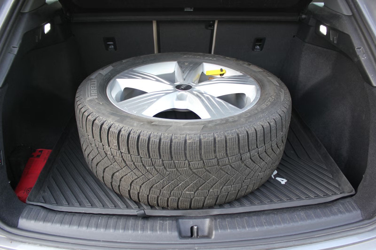 Audi Q4 e-tron 50 quattro Business plus 2022 27