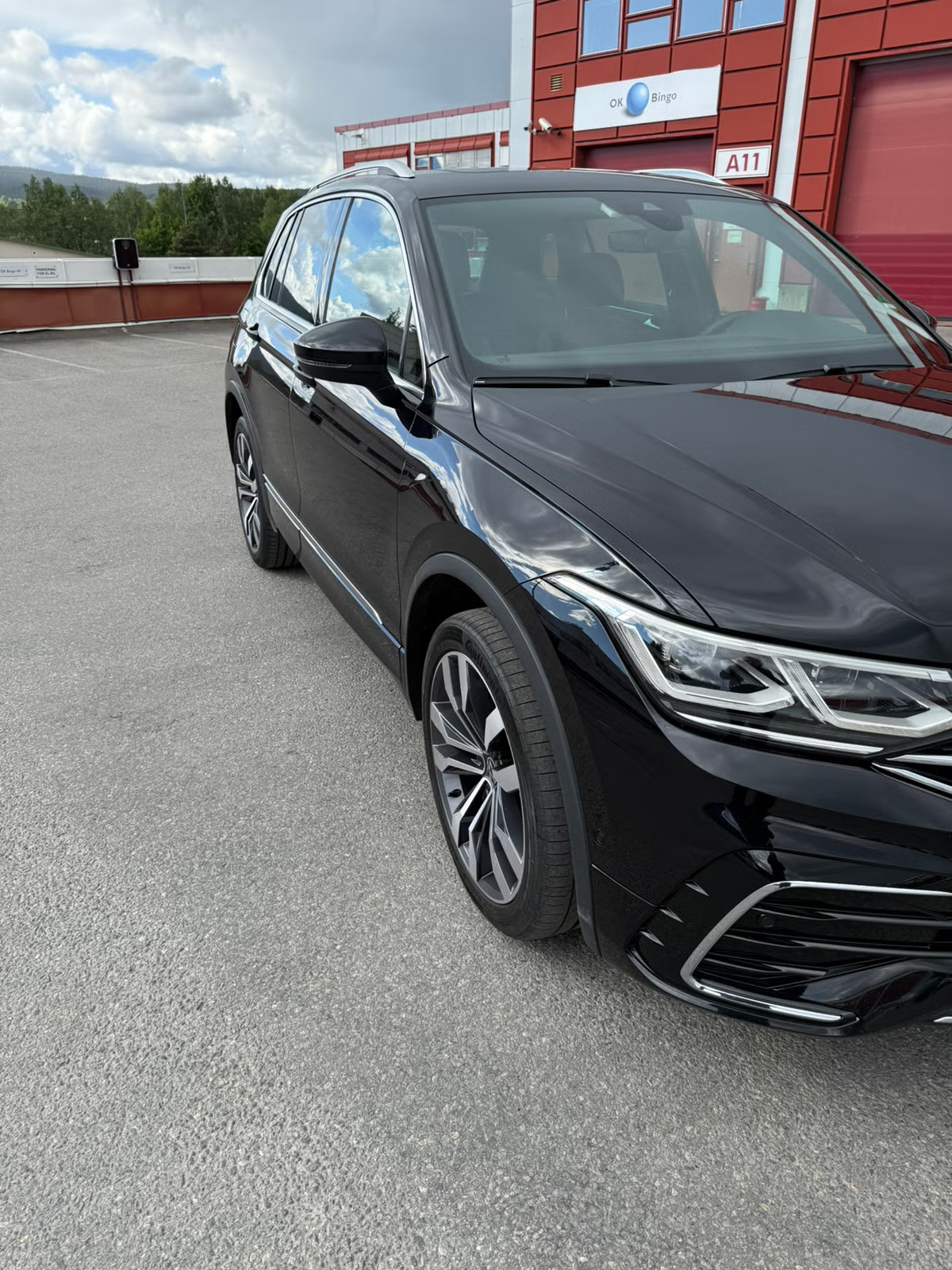 Volkswagen Tiguan eHybrid R-Line 2023 18