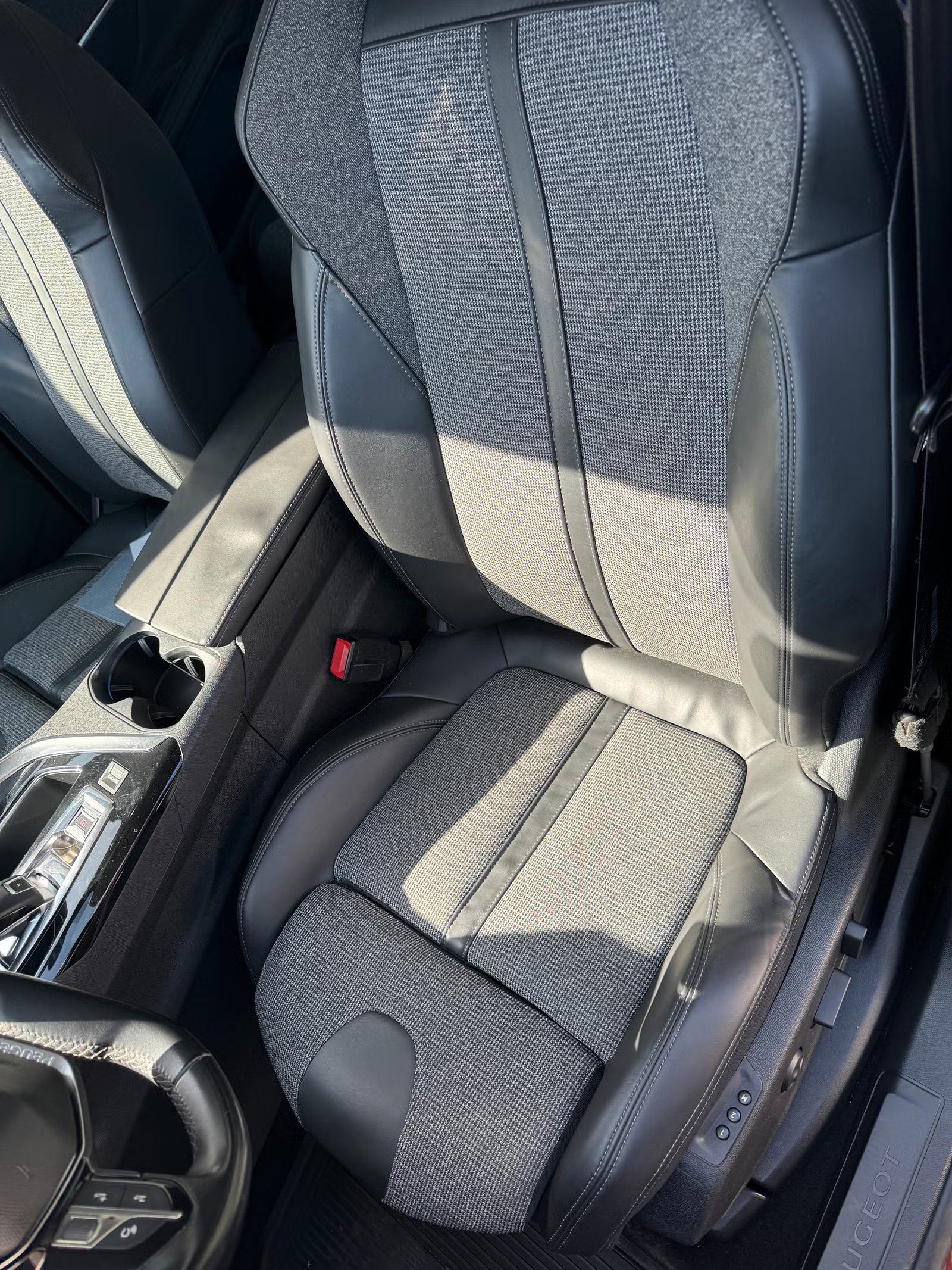 Peugeot 3008 2018 18