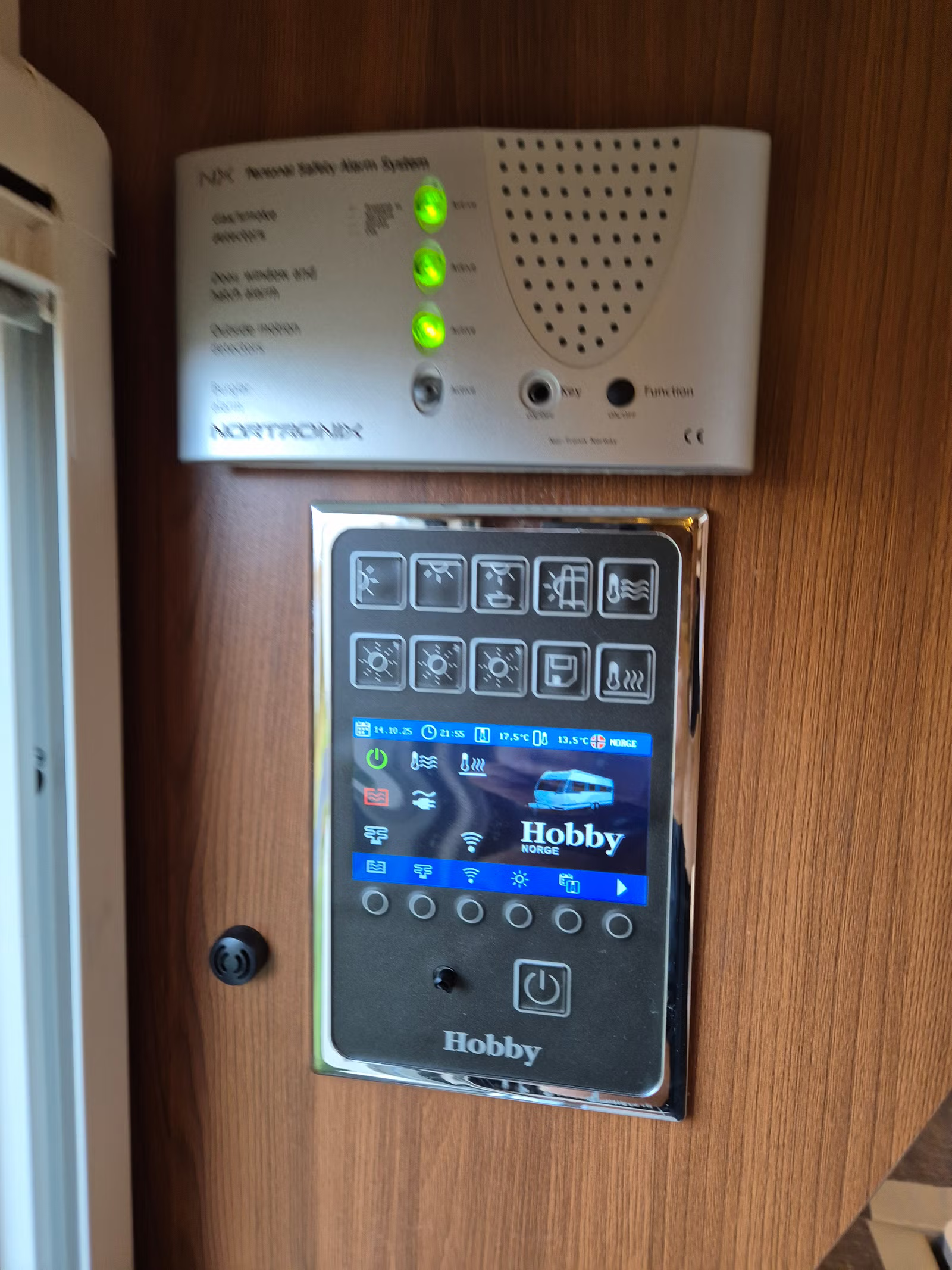 Hobby 560 CFe 2016 6