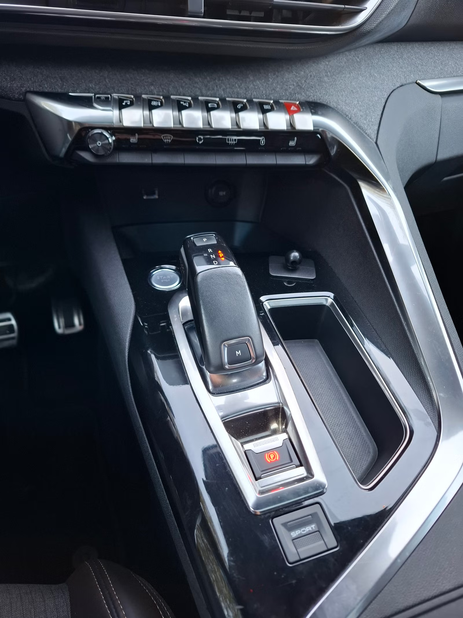 Peugeot 3008 2017 16