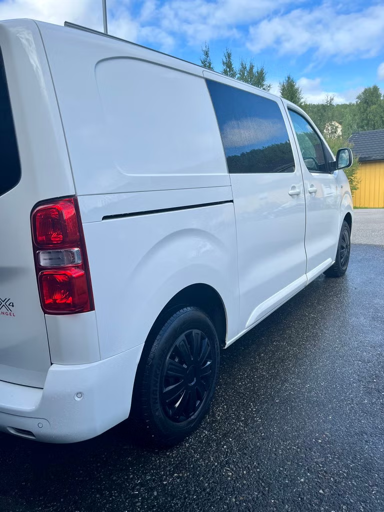 Peugeot Expert 4x4 Mester 2018 16