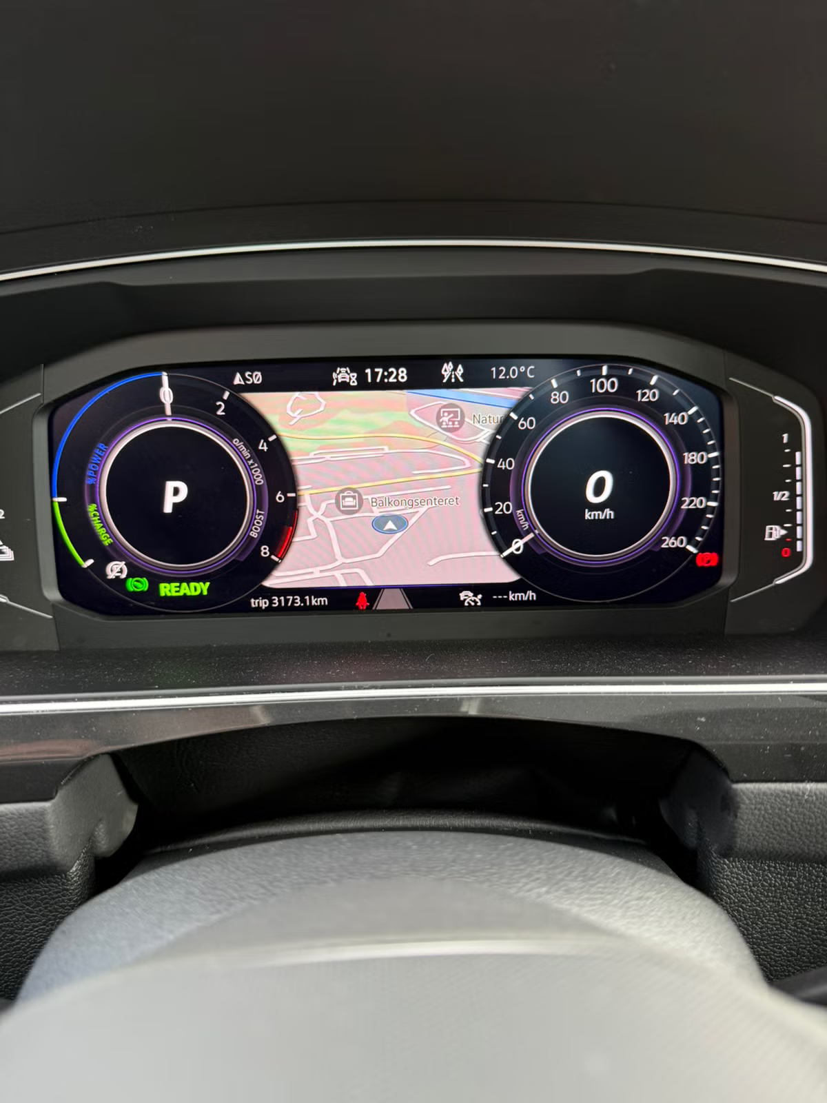 Volkswagen Tiguan eHybrid R-Line 2023 32