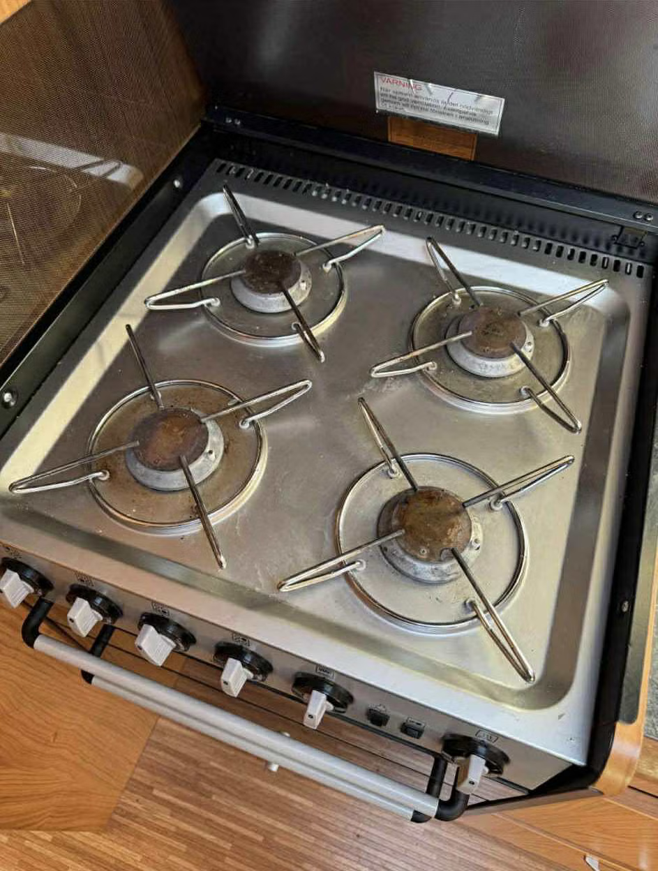 Burstner Elegance i 821 2008 18