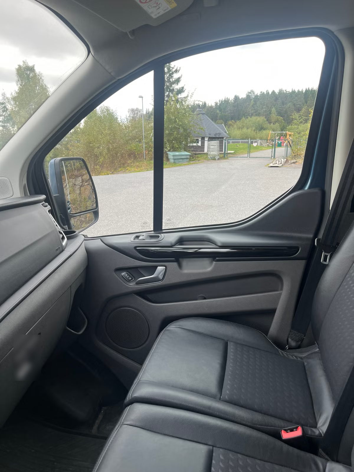 Ford Transit Custom 2019 10