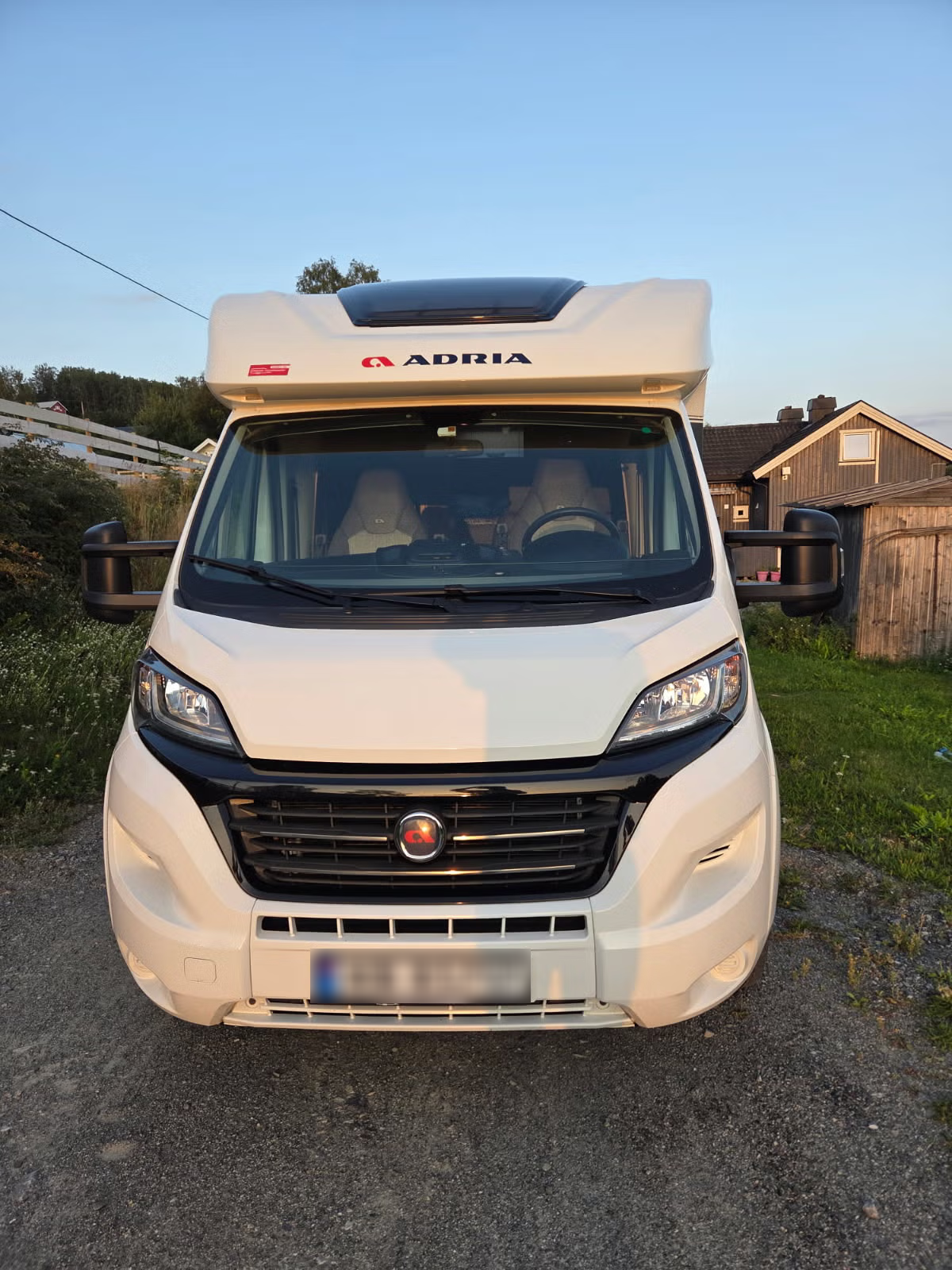 Adria Matrix 670 SC Plus 2019 18