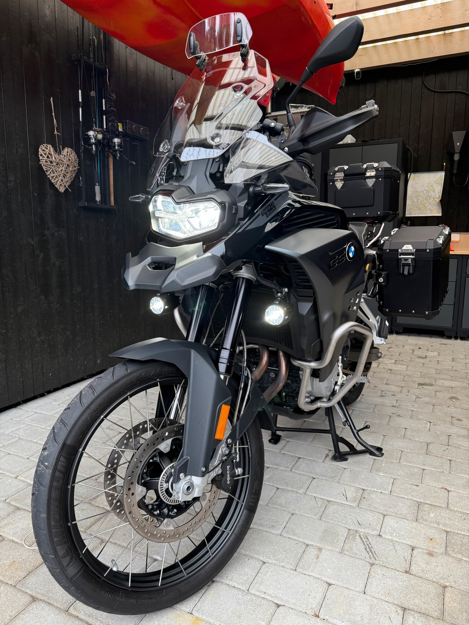 BMW F 850 GS Adventure Triple Black 2023 5