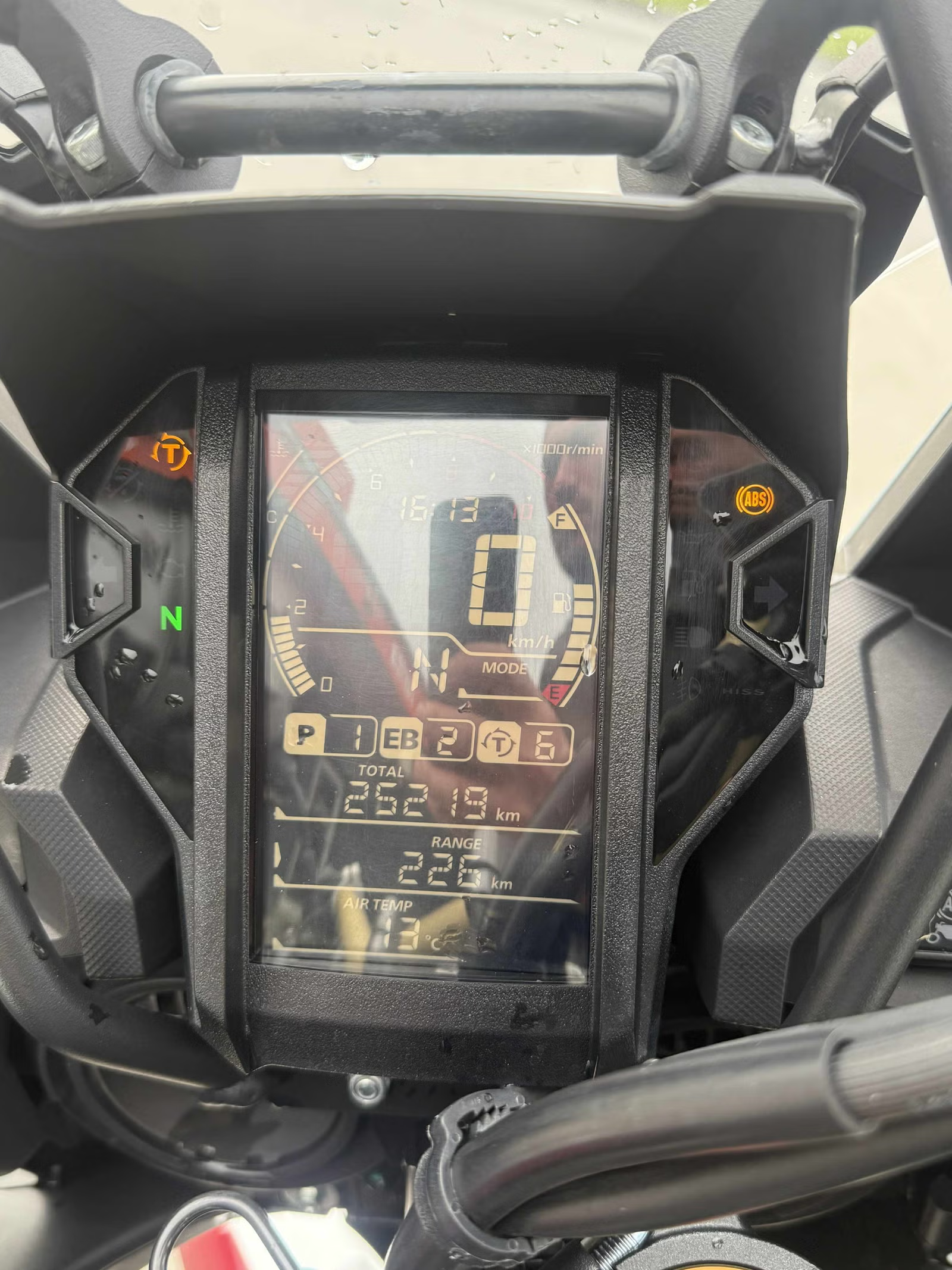 Honda Africa Twin 2019 12