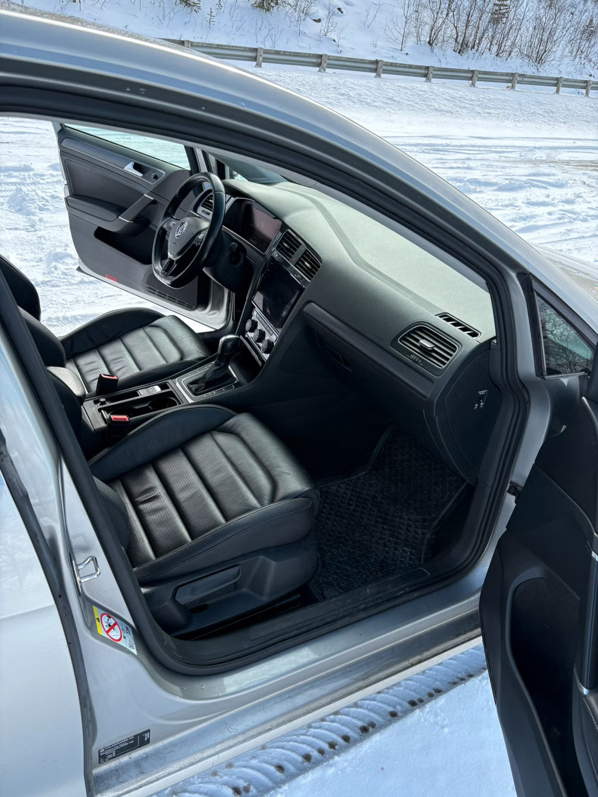 Volkswagen Golf 2020 10