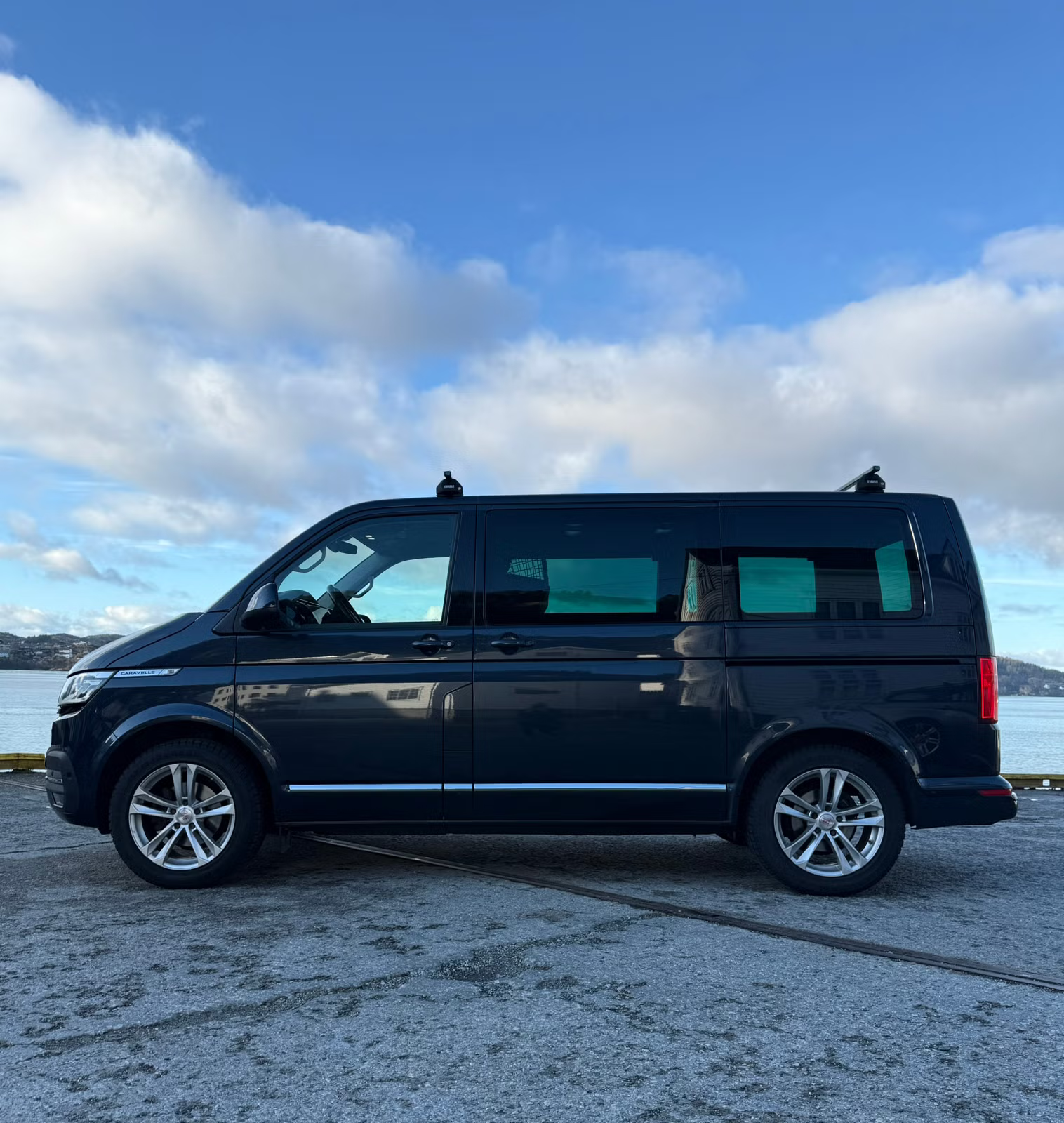 Volkswagen Caravelle 2020 1
