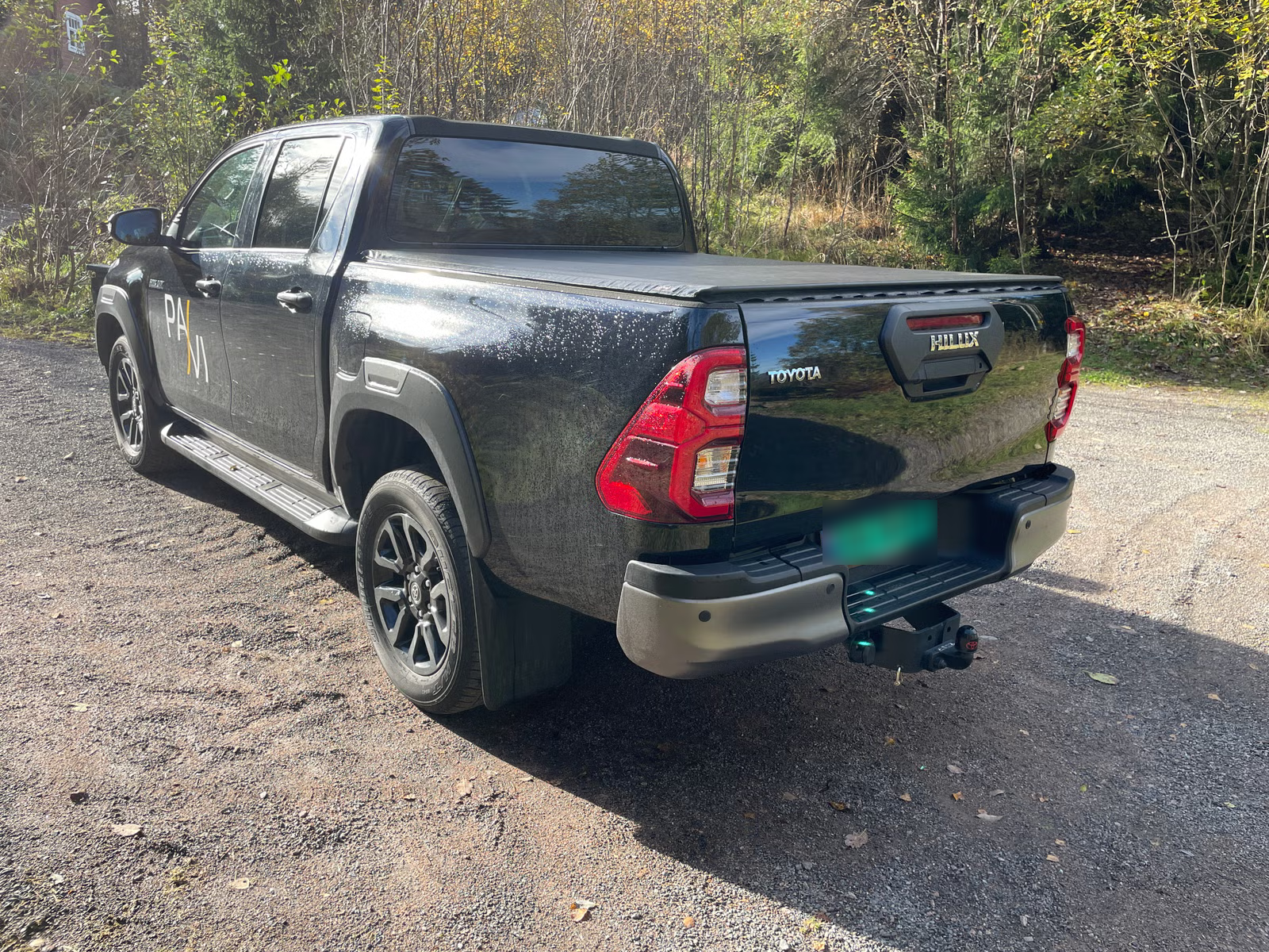 Toyota HiLux 2021 10