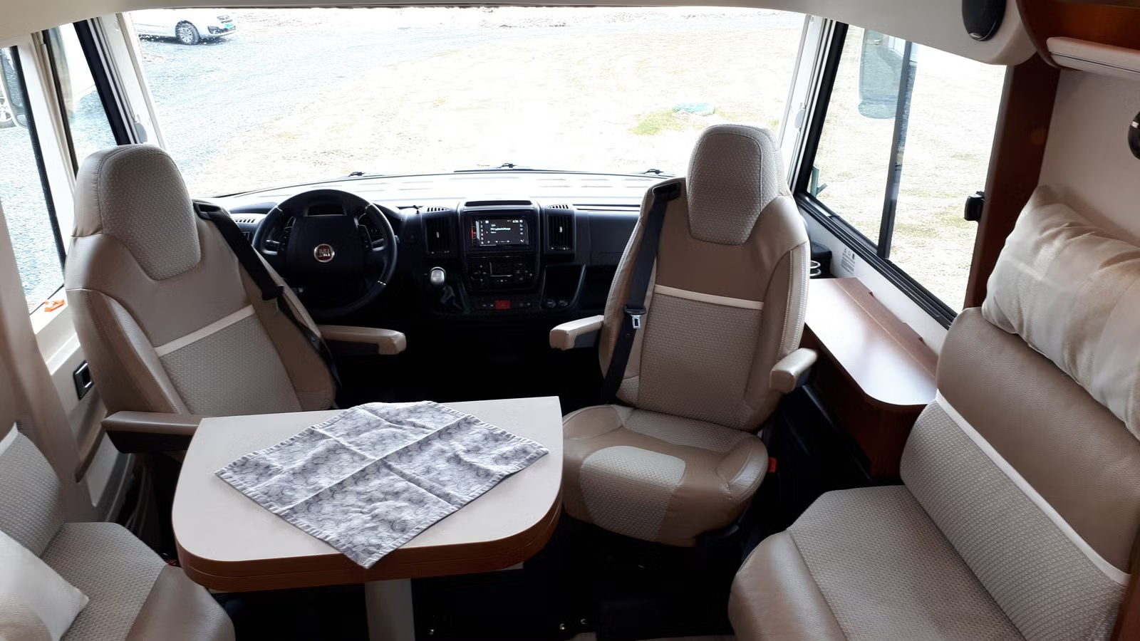 Rapido 8090DF 2017 7