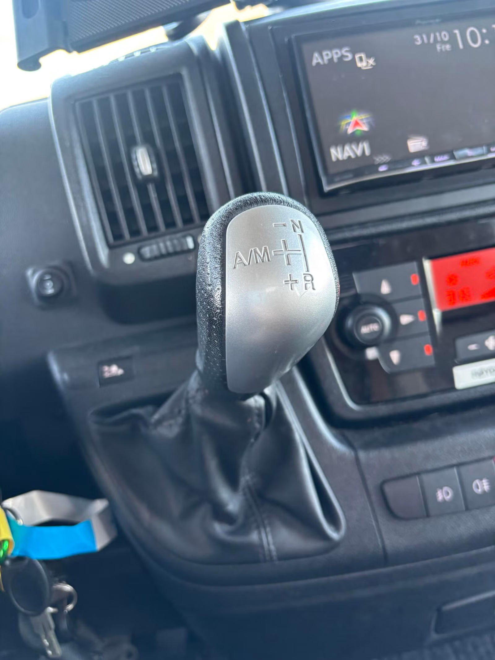 Hymer Exsis 588 2014 25