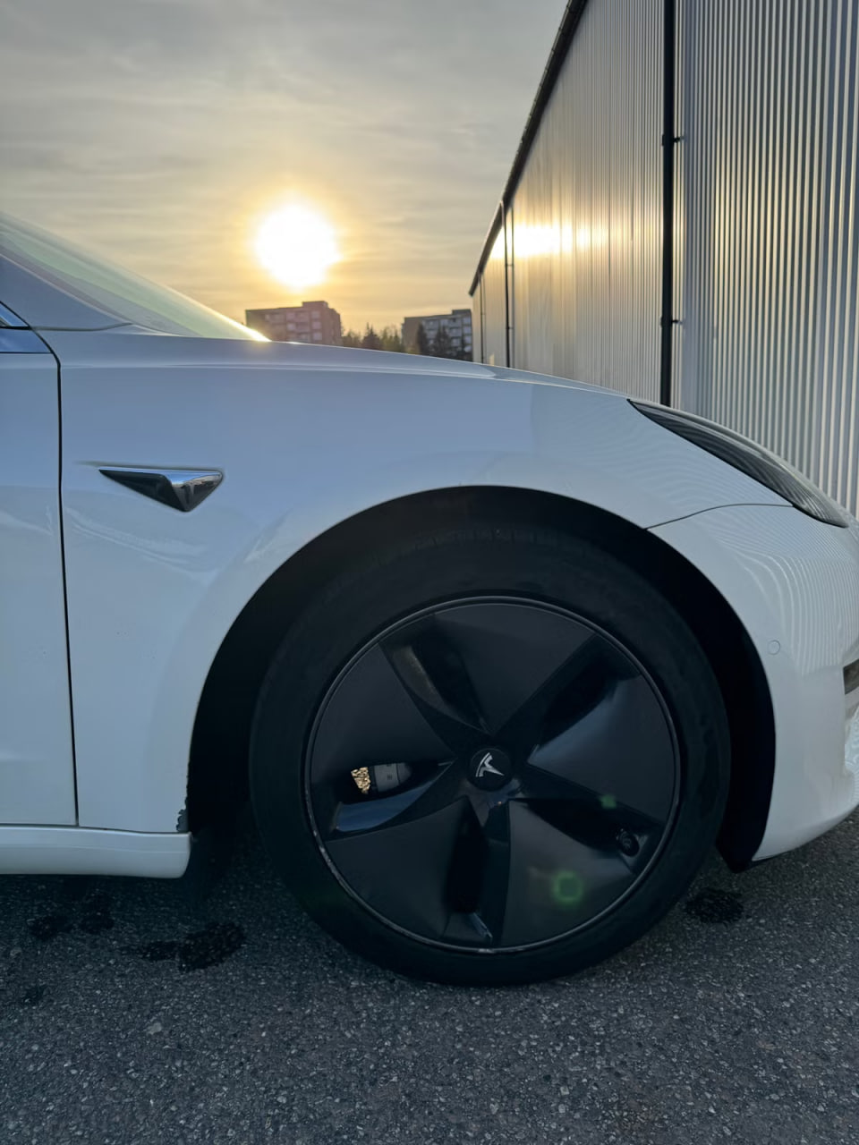 Tesla Model 3 Long Range AWD 2019 14