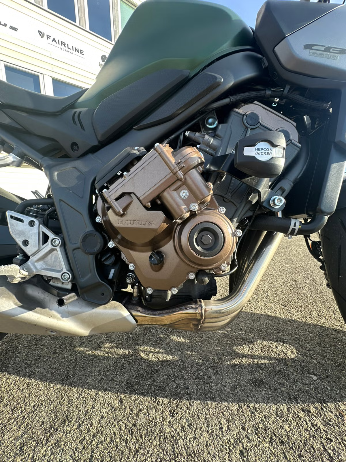 Honda CB 650 R 2025 39