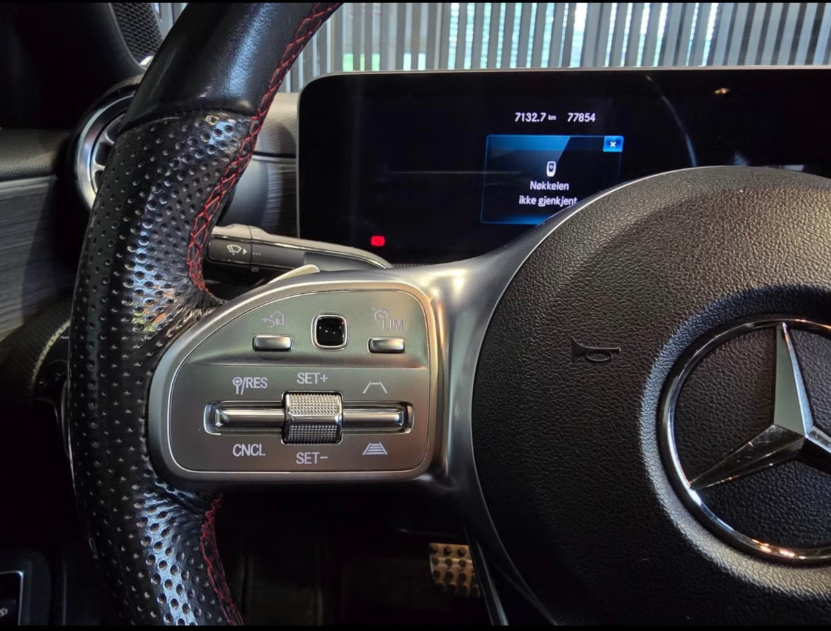 Mercedes-Benz A200 Sedan (AMG) 2019 4