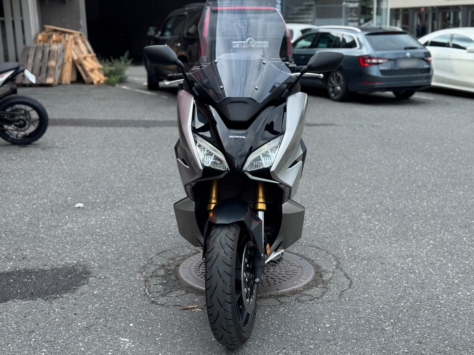 Honda Forza 750 2021 11