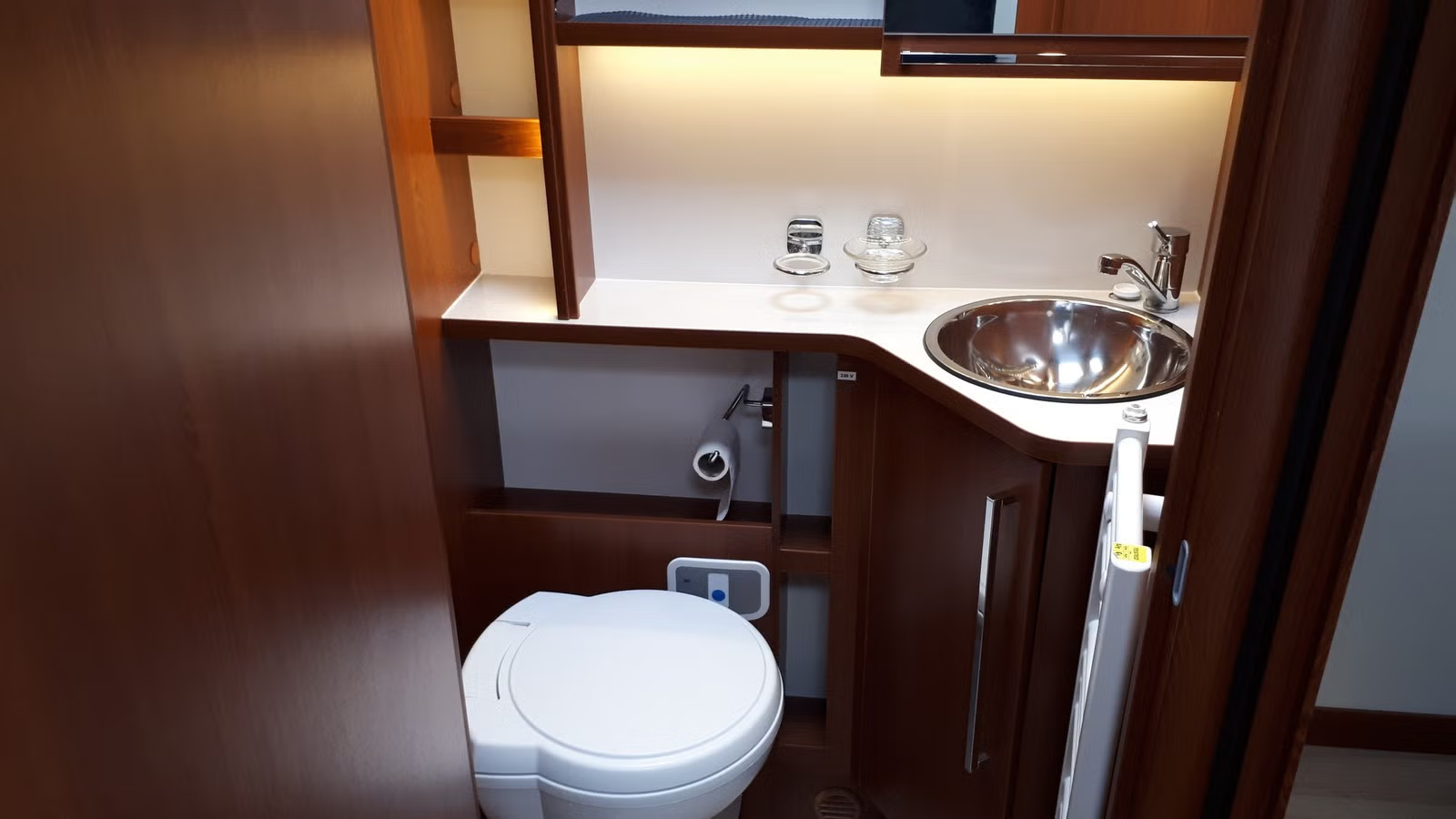 Rapido 8090DF 2017 6