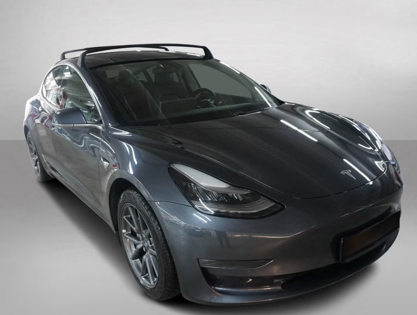 Tesla Model 3 2019 6