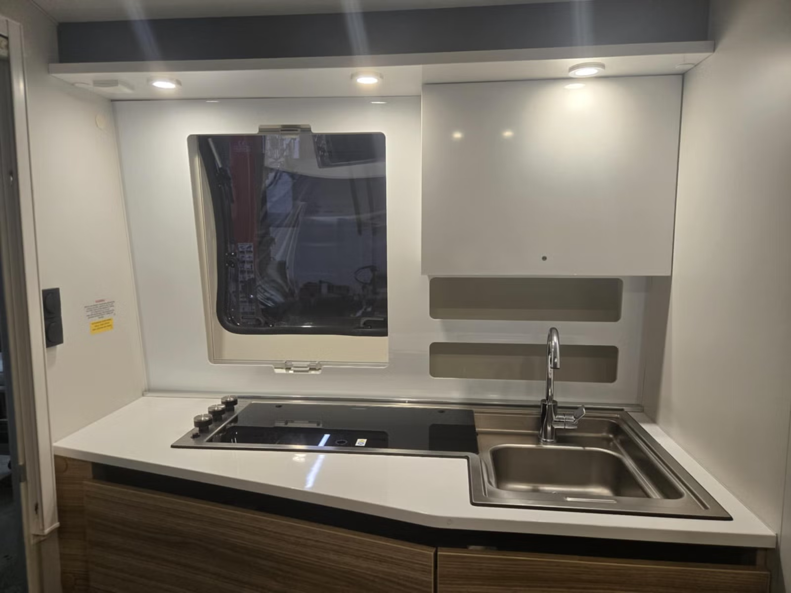 Adria Action 361 2017 12