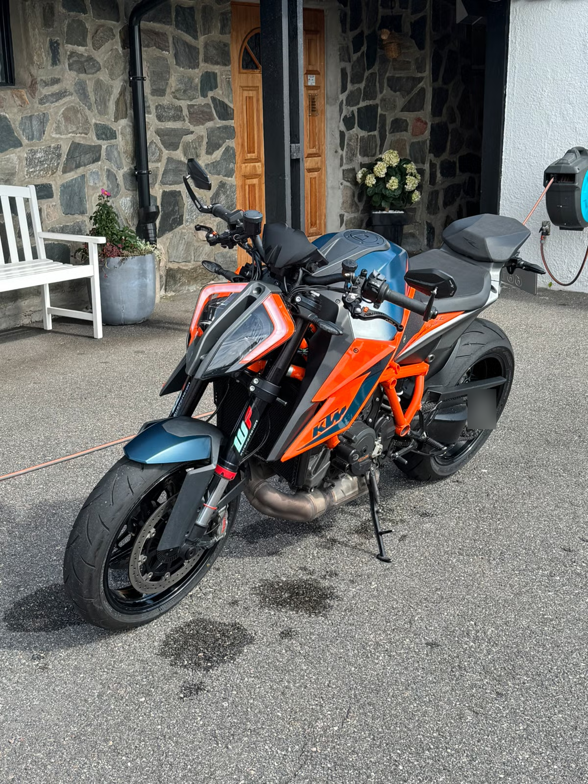 KTM 1290 Super Duke R 2020 1