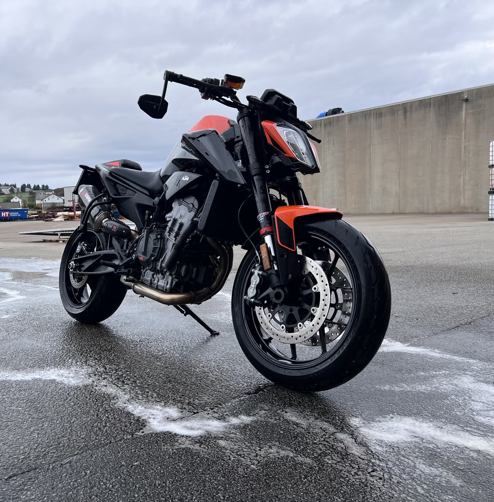 KTM 890 Duke 2021 6