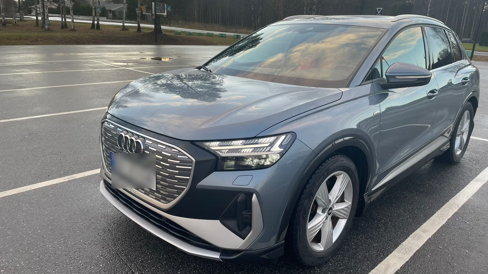 Audi Q4 e-tron 50 quattro Business Plus 2022 1
