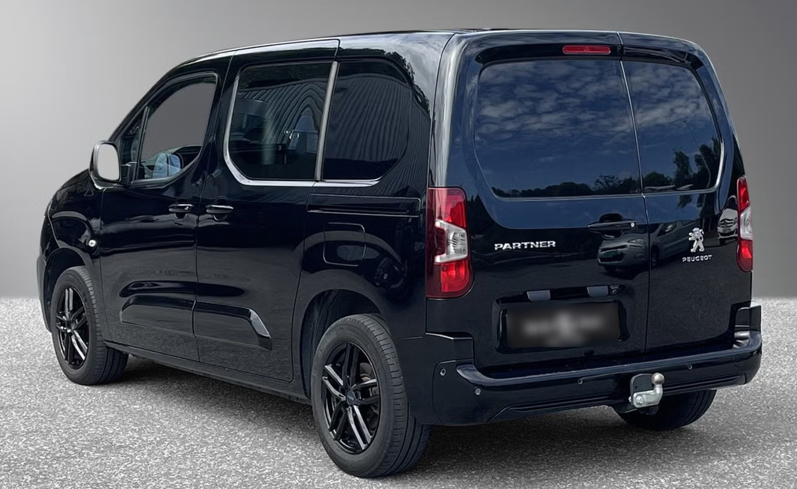 Peugeot Partner 2021 10