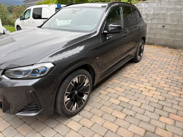 BMW iX3 2022 15