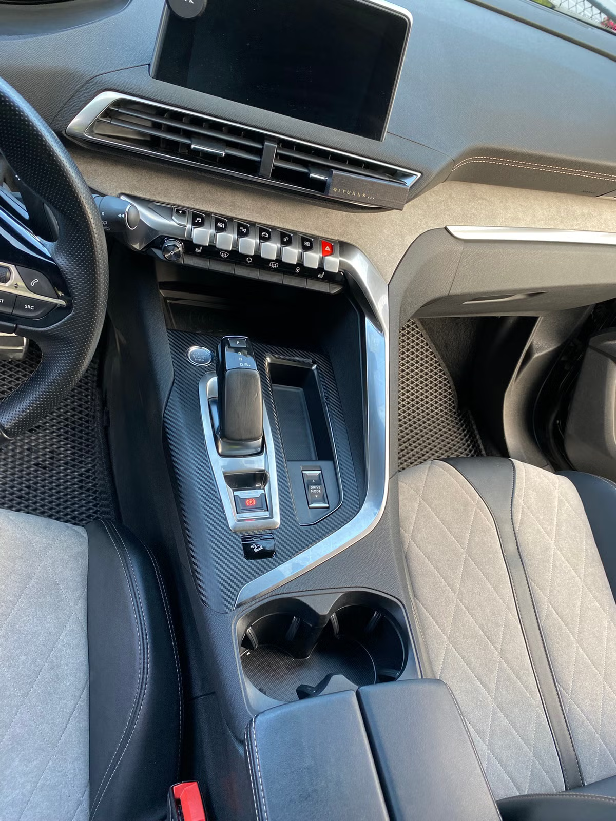 Peugeot 3008 2020 19