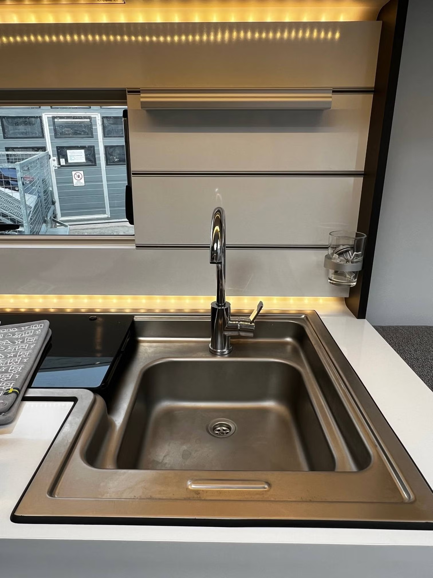 Adria Alpina 663 2018 13