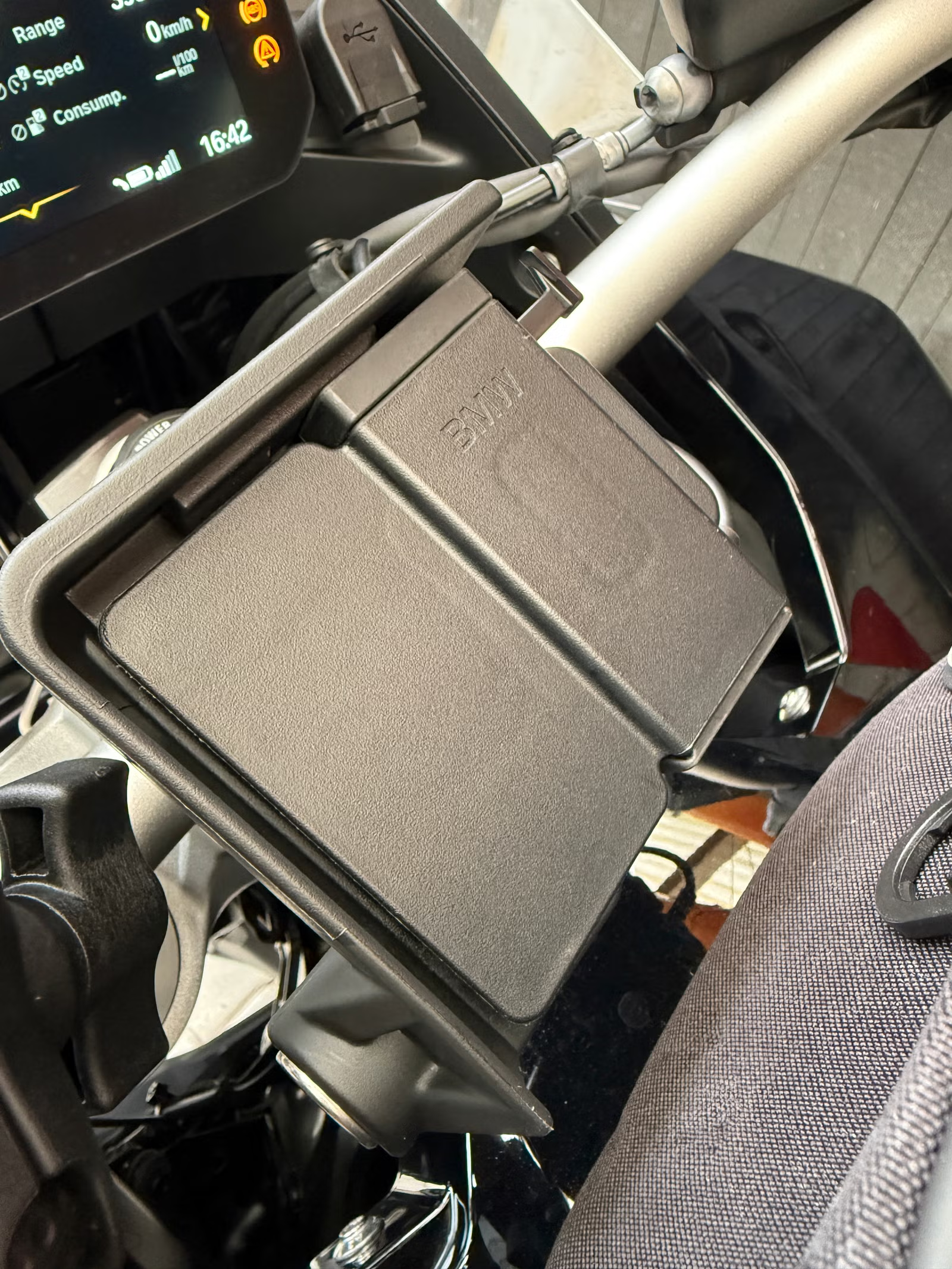 BMW F 850 GS Adventure Triple Black 2023 25