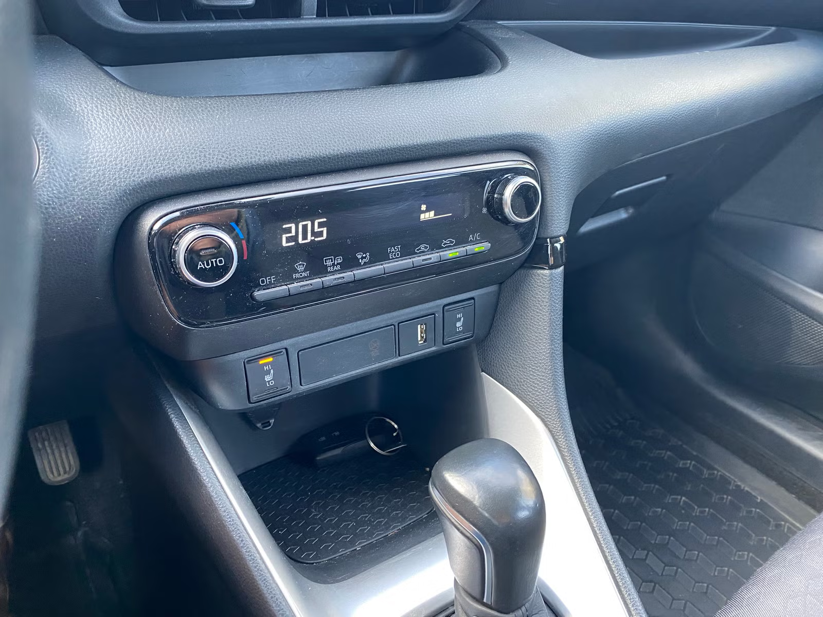 Toyota Yaris 2020 14