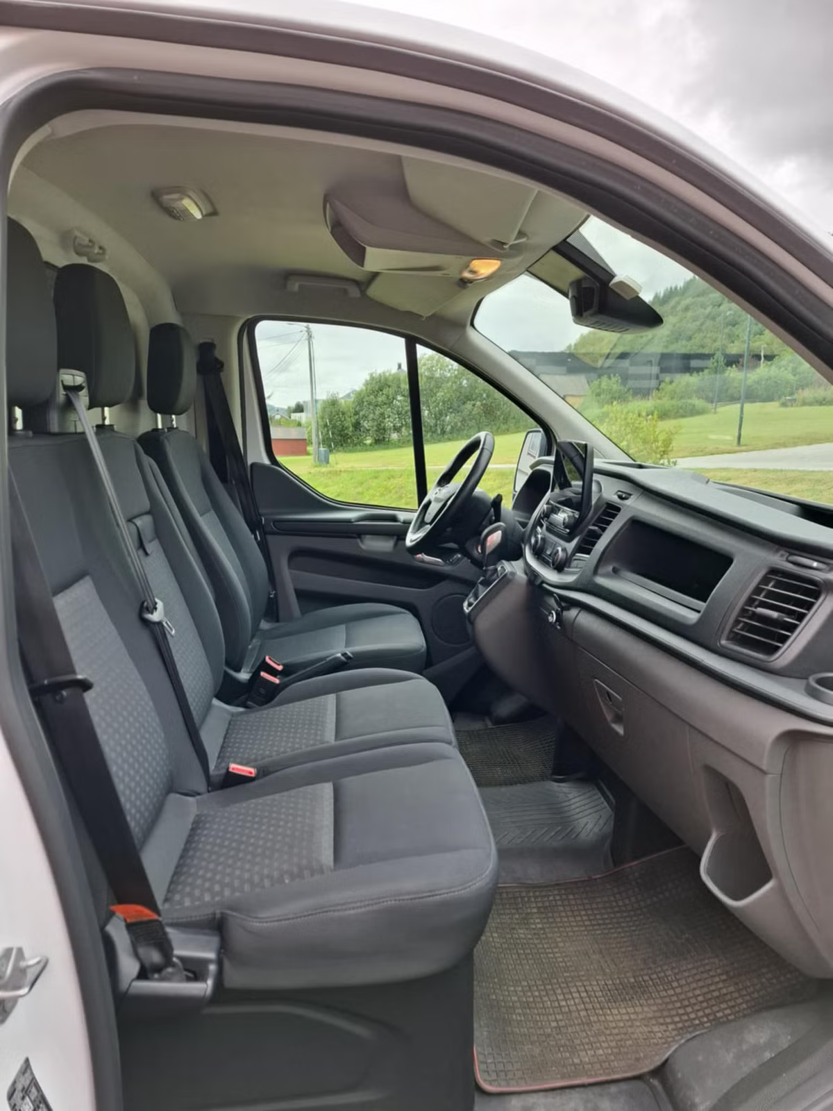 Ford Transit Custom 2020 3