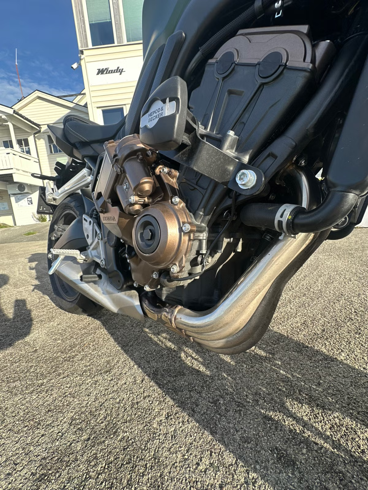 Honda CB 650 R 2025 29