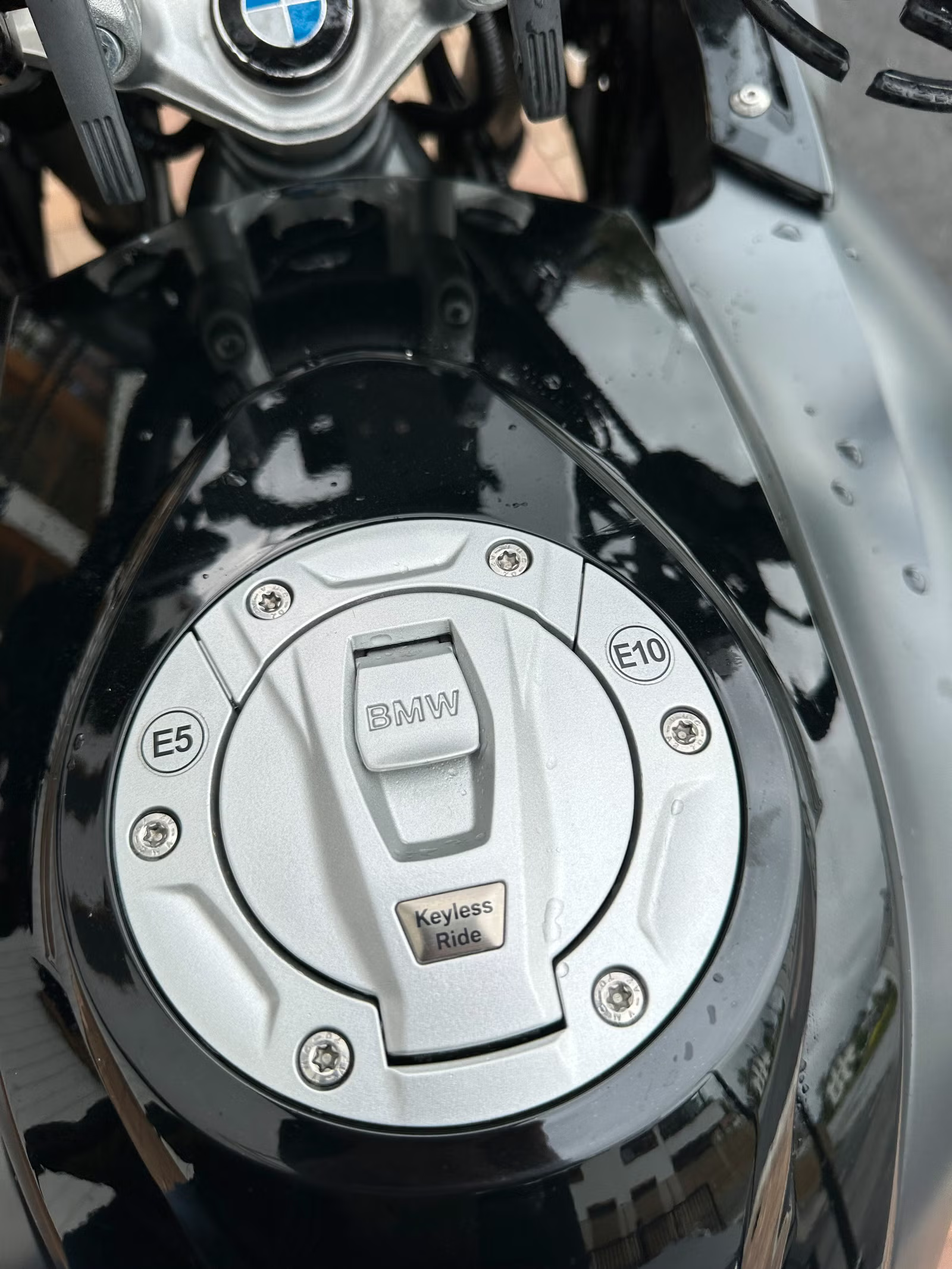 BMW R 1250 GS Triple Black 2022 17